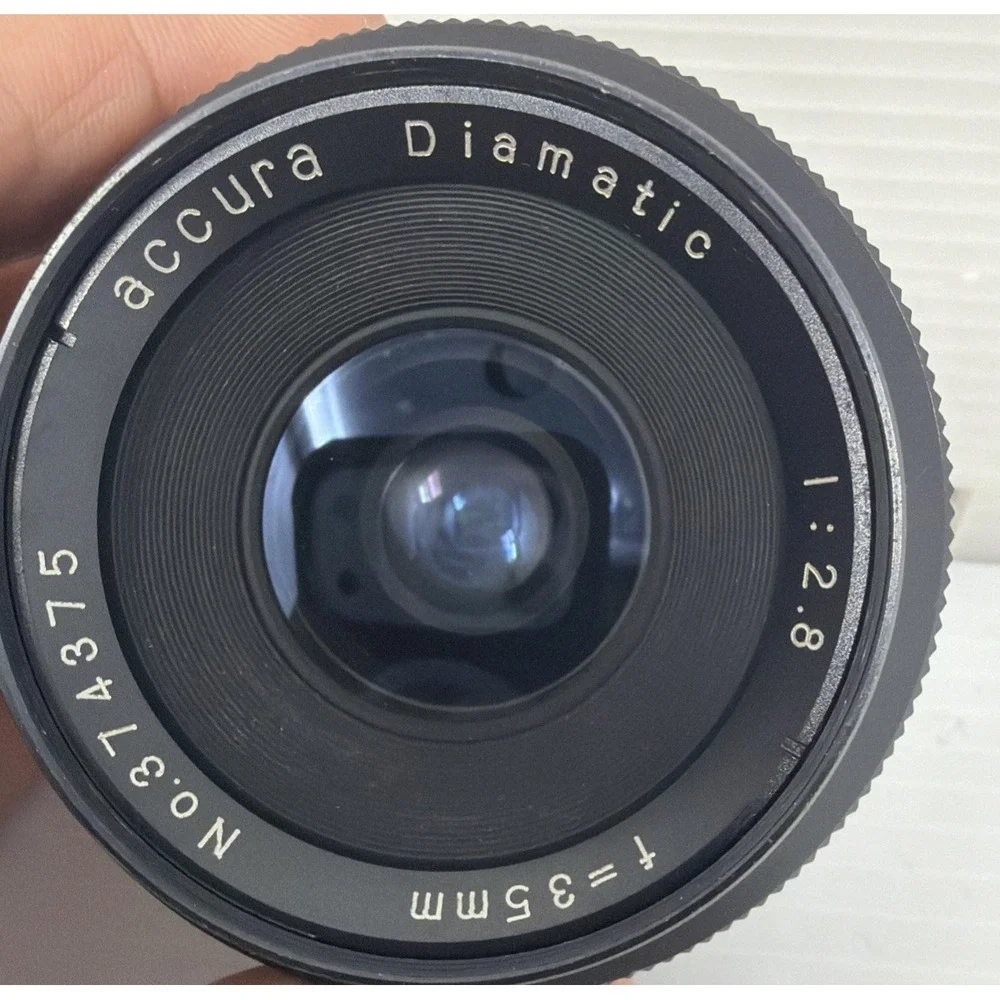 ACCURA DIAMATIC 1: 2.8 f= 35mm Camera Lens No. MINT Screw Mount